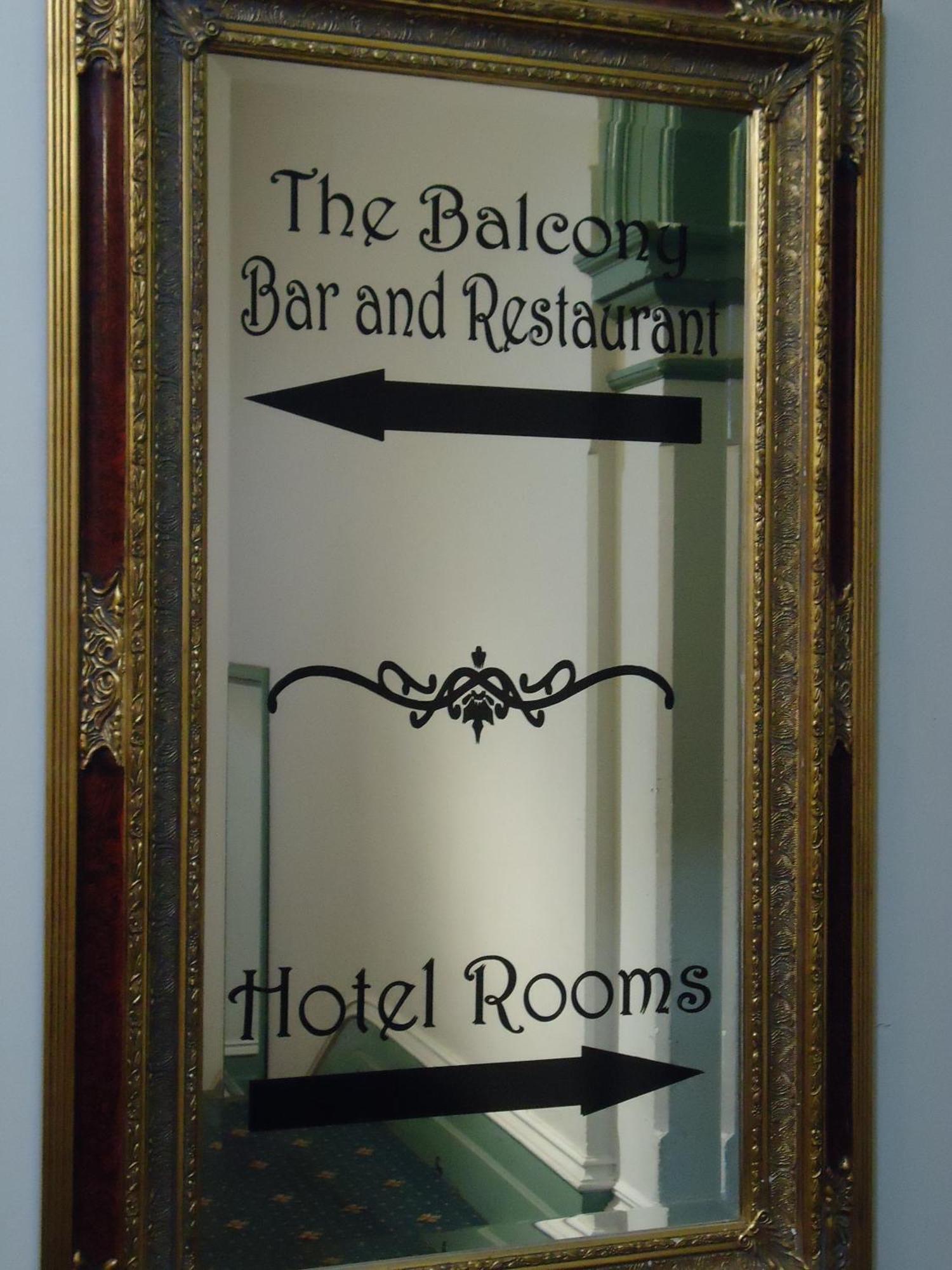 The Palace Hotel Kalgoorlie Room photo