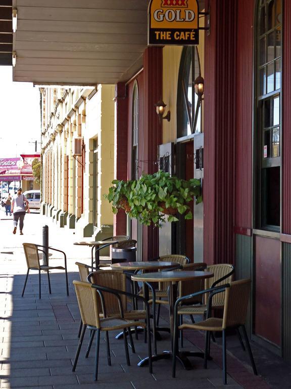 The Palace Hotel Kalgoorlie Exterior photo